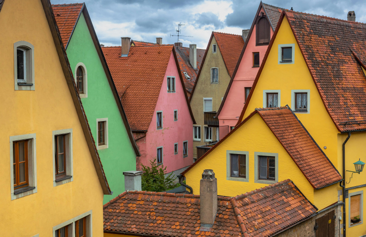 Fotografía casas con la fachada de colores