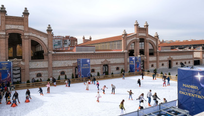 presentación de La tradicional pista de hielo de Matadero Madrid abre  sus puertas 